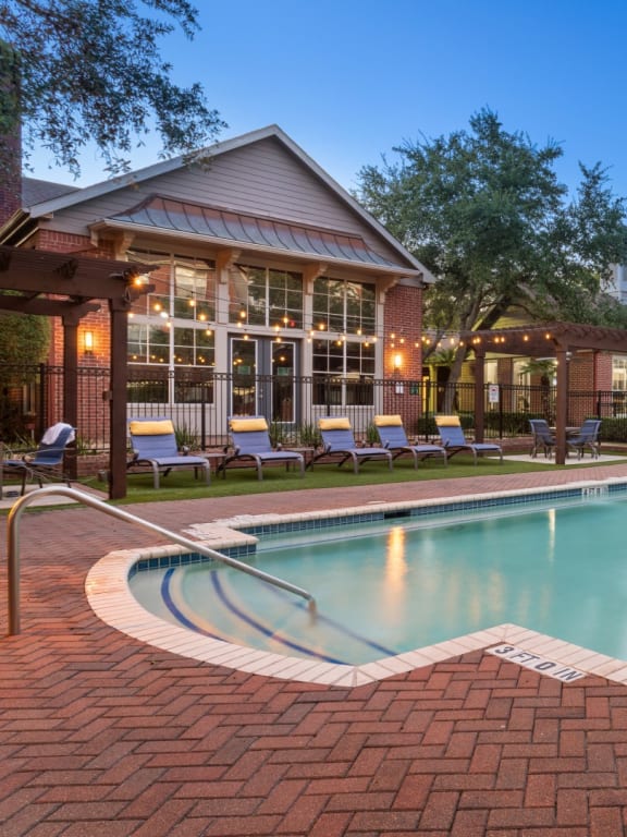 Apartments in Medical Center Houston Stella at the Medical Center